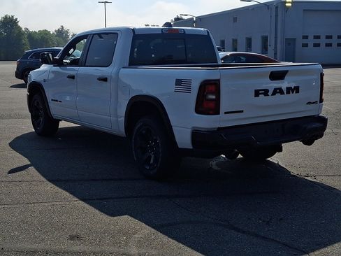 New 2026 RAM 1500 Big Horn AWD/4WD image 3