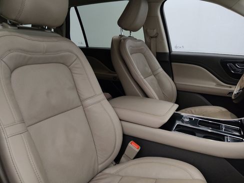 Used 2022 Lincoln Aviator Reserve w/ Elements Package Plus RWD image 21