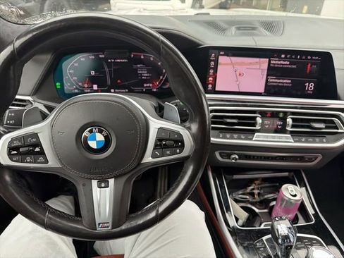 Used 2020 BMW X7 M50i w/ Dynamic Handling Package AWD/4WD image 6