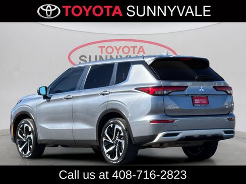 Used 2024 Mitsubishi Outlander SE image 7