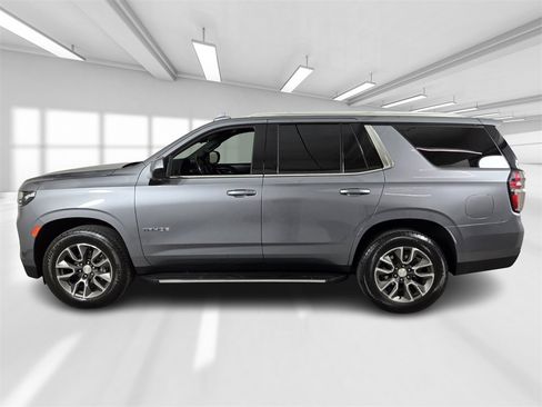 Used 2022 Chevrolet Tahoe LS w/ Driver Alert Package image 3