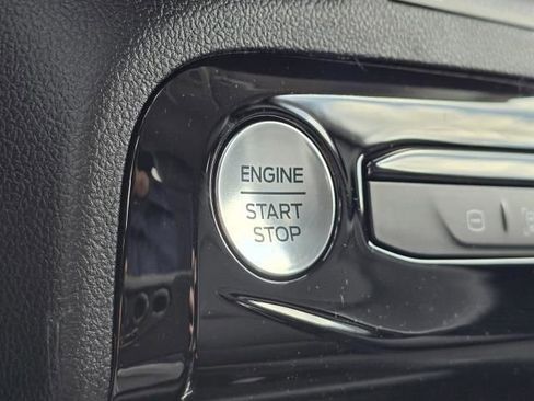 New 2024 Ford Escape SE image 28