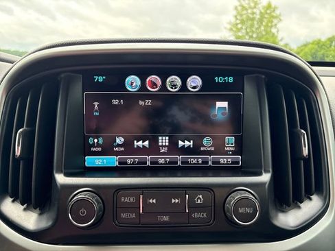Used 2016 Chevrolet Colorado LT w/ Midnight Edition AWD/4WD image 14