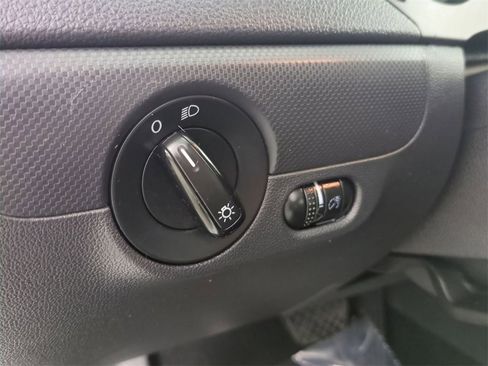 Used 2014 Volkswagen Jetta SE image 13