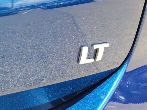 Used 2022 Chevrolet Equinox LT image 16