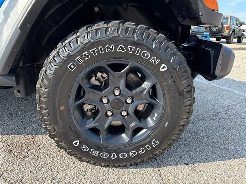 Used 2023 Jeep Wrangler Unlimited AWD/4WD image 10