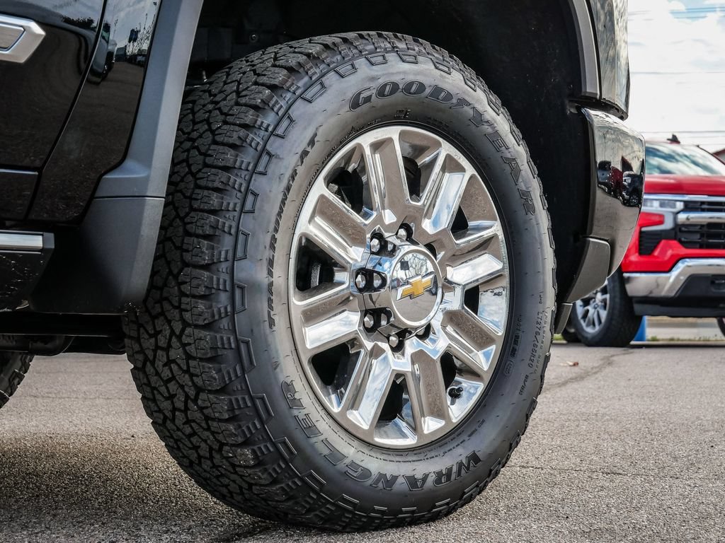 New 2026 Chevrolet Silverado 2500 High Country w/ Technology Package AWD/4WD image 9