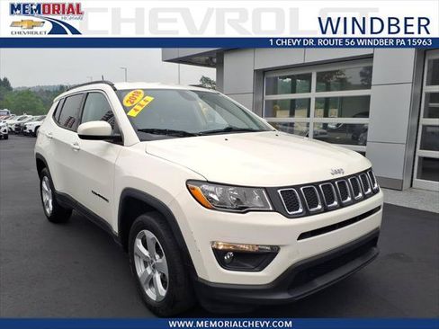 Used 2018 Jeep Compass Latitude w/ Cold Weather Group AWD/4WD image 1