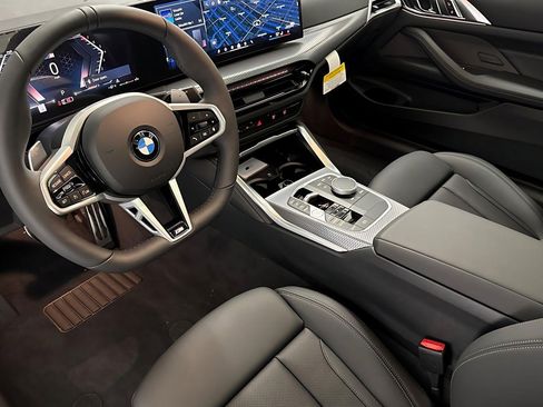 New 2026 BMW 430i Coupe w/ M Sport Package RWD image 4