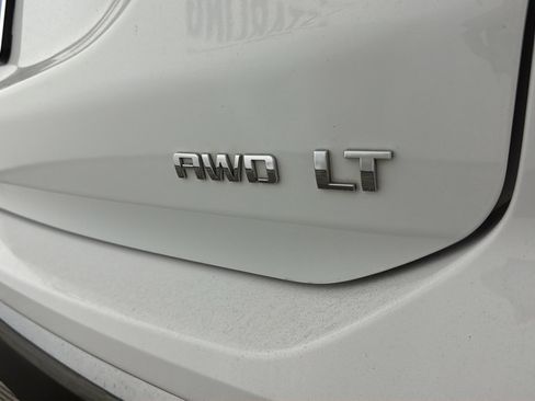 Certified 2019 Chevrolet Equinox LT AWD/4WD image 38