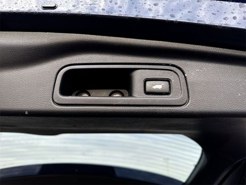 Used 2018 Honda Pilot EX-L image 27