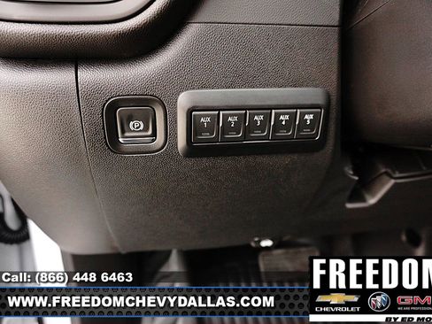 New 2026 GMC Sierra 2500 Pro w/ Convenience Package image 27