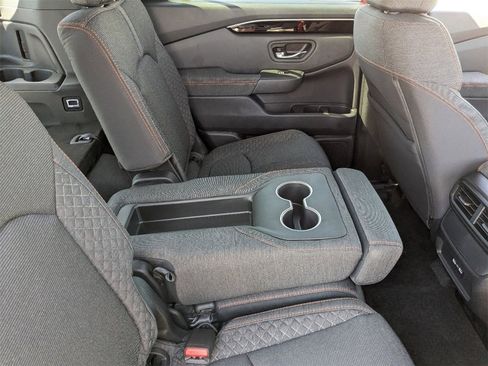 New 2025 Honda Pilot Sport image 8