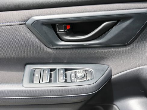 Used 2025 Subaru Forester Premium AWD/4WD image 35