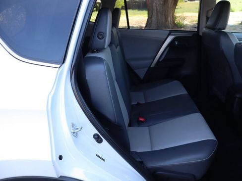Used 2013 Toyota RAV4 Limited FWD image 21
