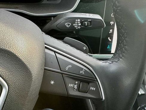 Used 2024 Audi Q3 2.0T Premium Plus image 36