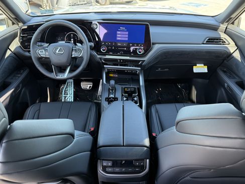New 2026 Lexus TX 500h AWD w/ Technology Package image 27