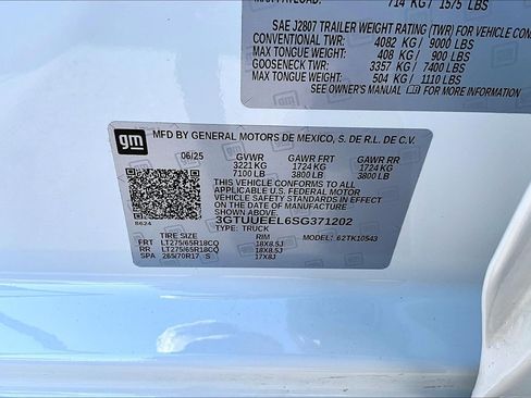 Used 2025 GMC Sierra 1500 AT4 AWD/4WD image 29