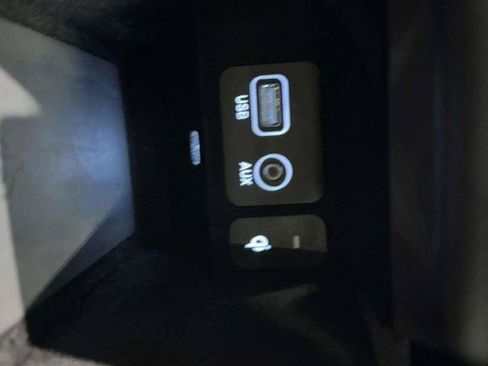 Used 2019 Genesis G90 5.0 Ultimate RWD image 33