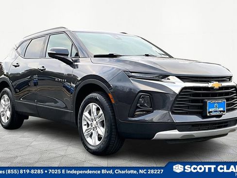 Used 2022 Chevrolet Blazer LT image 1