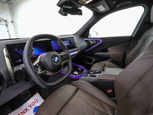 Certified 2025 BMW X3 xDrive30i w/ Convenience Package image 10