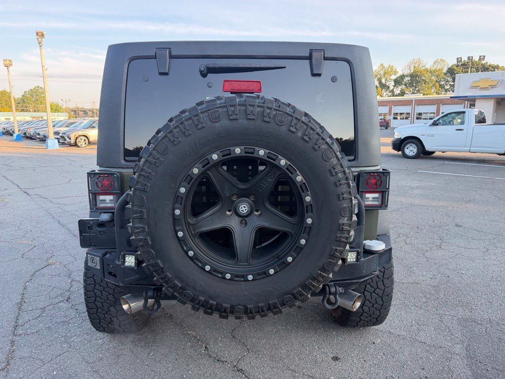Used 2016 Jeep Wrangler Unlimited Sport AWD/4WD image 4