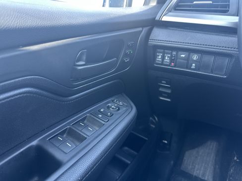 Used 2024 Honda Odyssey EX-L image 29