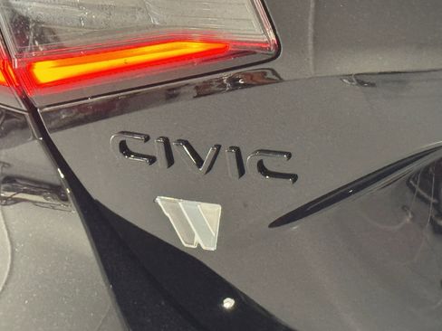 New 2026 Honda Civic Sport image 17