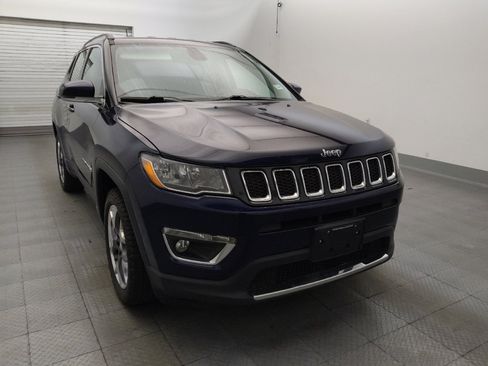 Used 2019 Jeep Compass Limited AWD/4WD image 13