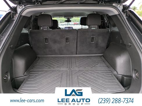 Used 2023 Chevrolet Blazer LT AWD/4WD image 10