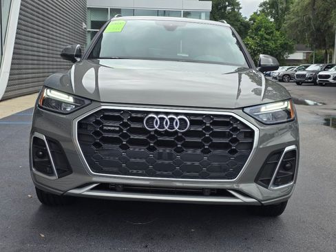 Used 2023 Audi Q5 2.0T Premium w/ Convenience Package AWD/4WD image 3