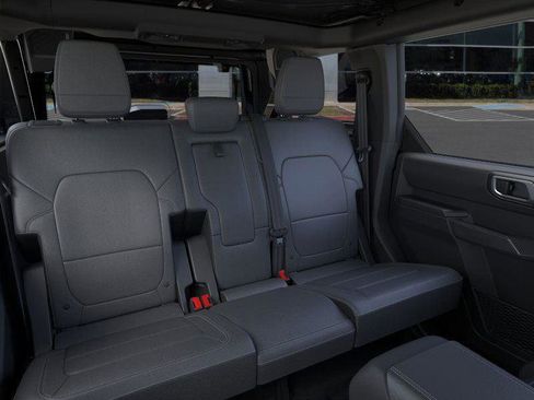 New 2025 Ford Bronco Outer Banks image 11