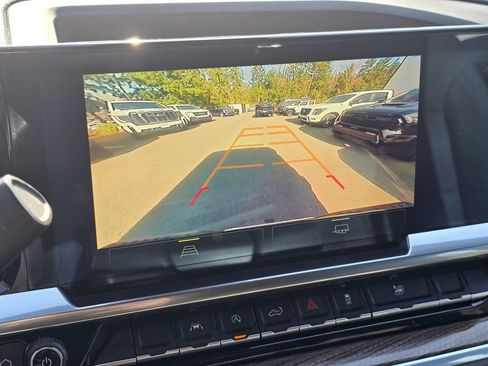 Used 2022 Chevrolet Silverado 1500 LT image 66