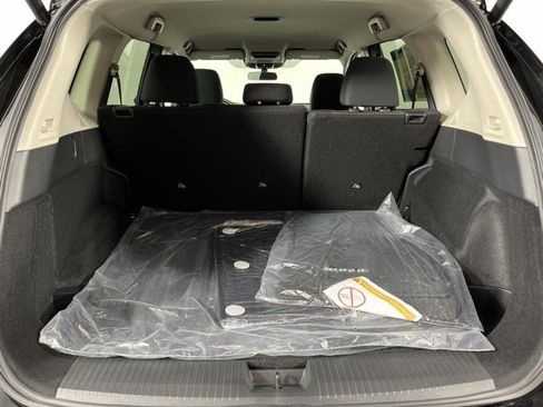 Used 2026 Nissan Rogue SV FWD image 43