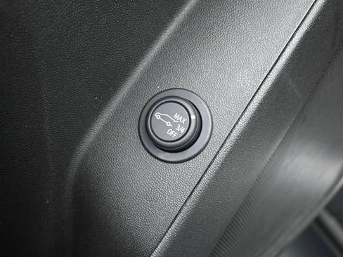 Used 2024 Chevrolet Equinox LT AWD/4WD image 15