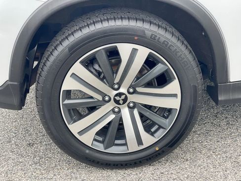 Used 2024 Mitsubishi Outlander Sport AWD image 16