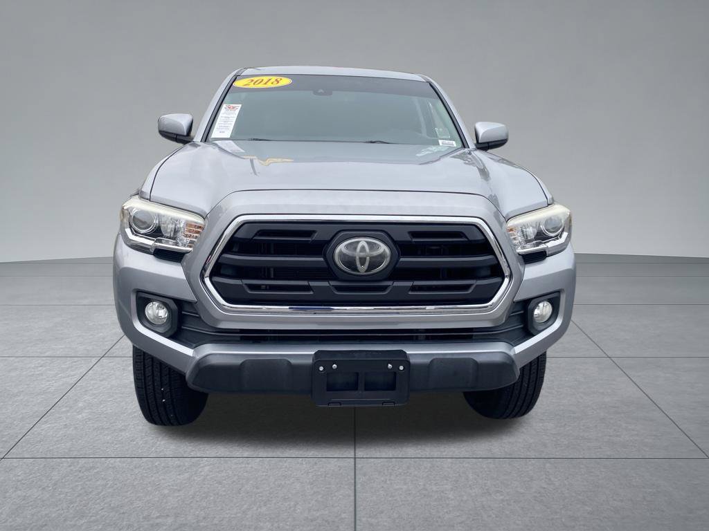Used 2018 Toyota Tacoma SR5 AWD/4WD image 18