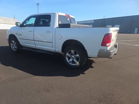 Used 2017 RAM 1500 Big Horn AWD/4WD image 7