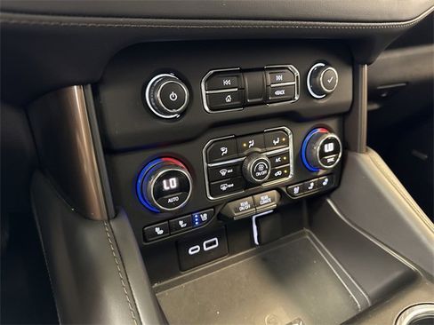 Certified 2023 Chevrolet Tahoe High Country w/ Premium Package 2 image 24