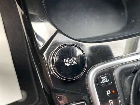 Certified 2024 Kia Seltos S AWD/4WD image 37