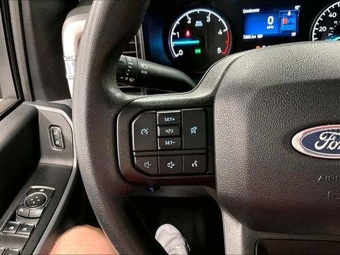 Used 2023 Ford F350 XLT AWD/4WD image 26