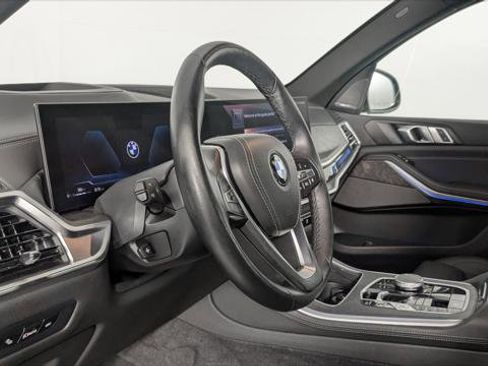 Used 2025 BMW X5 sDrive40i w/ Climate Comfort Package RWD image 26
