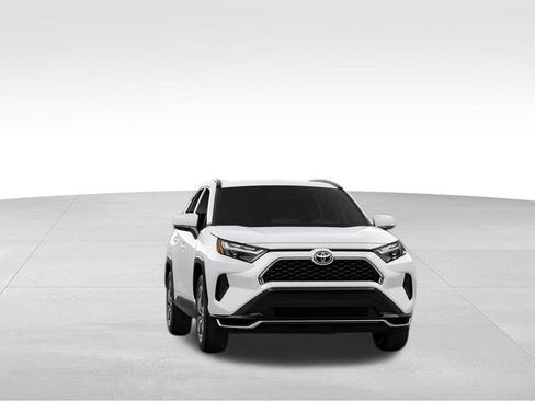 New 2025 Toyota RAV4 SE image 36