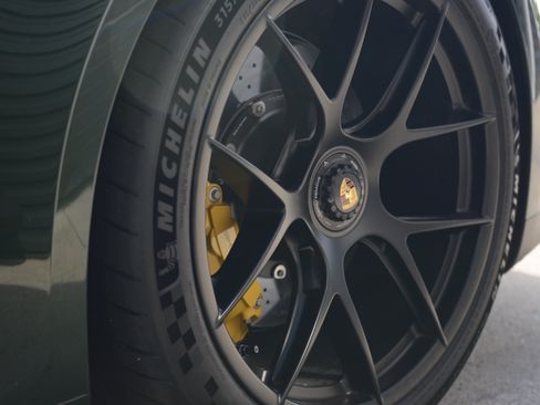 Certified 2026 Porsche 911 GT3 RWD image 42