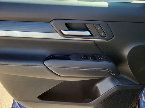 Certified 2025 GMC Terrain Elevation image 21