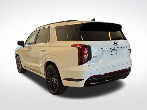 Used 2025 Hyundai Palisade Calligraphy AWD/4WD image 2