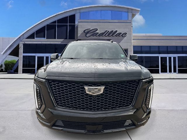 Used 2026 Cadillac Escalade ESV Platinum Sport AWD/4WD image 2