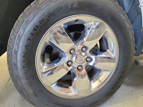 Used 2017 RAM 1500 Big Horn image 31