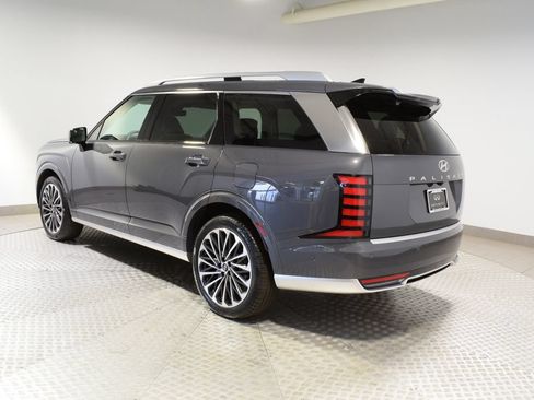 Used 2026 Hyundai Palisade Calligraphy AWD/4WD image 12