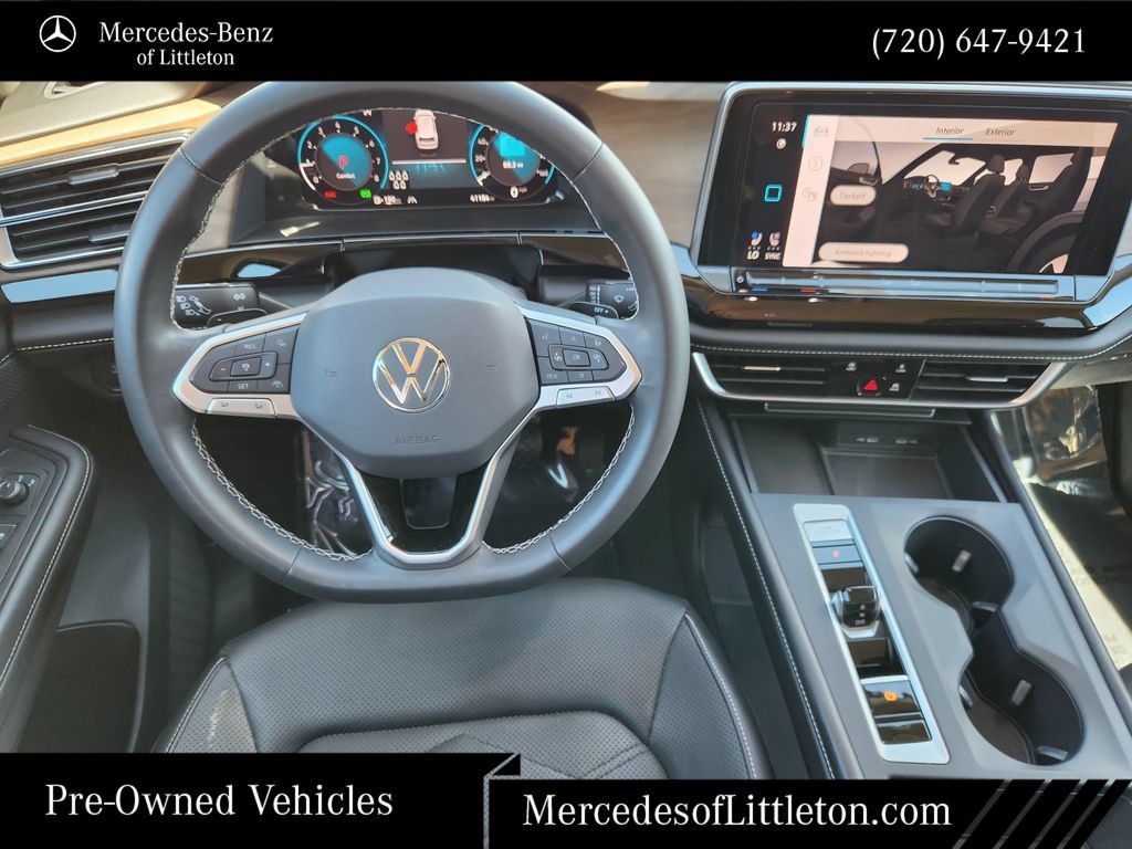 Used 2024 Volkswagen Atlas SE AWD/4WD image 26